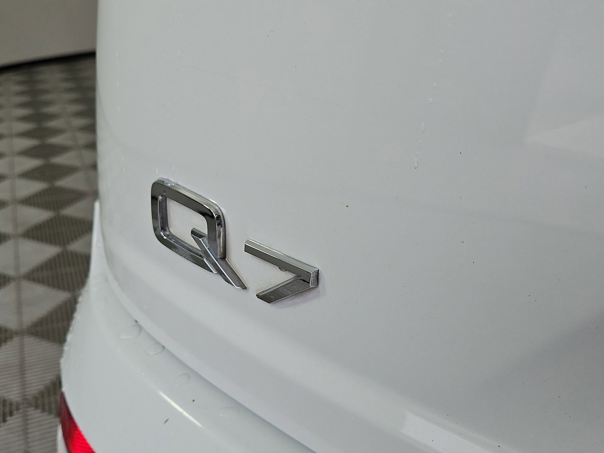 Used 2017 Audi Q7 3.0T Premium Plus w/ Premium Plus Package image 14