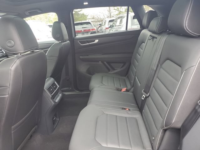 New 2026 Volkswagen Atlas Cross Sport SEL R-Line AWD/4WD image 12