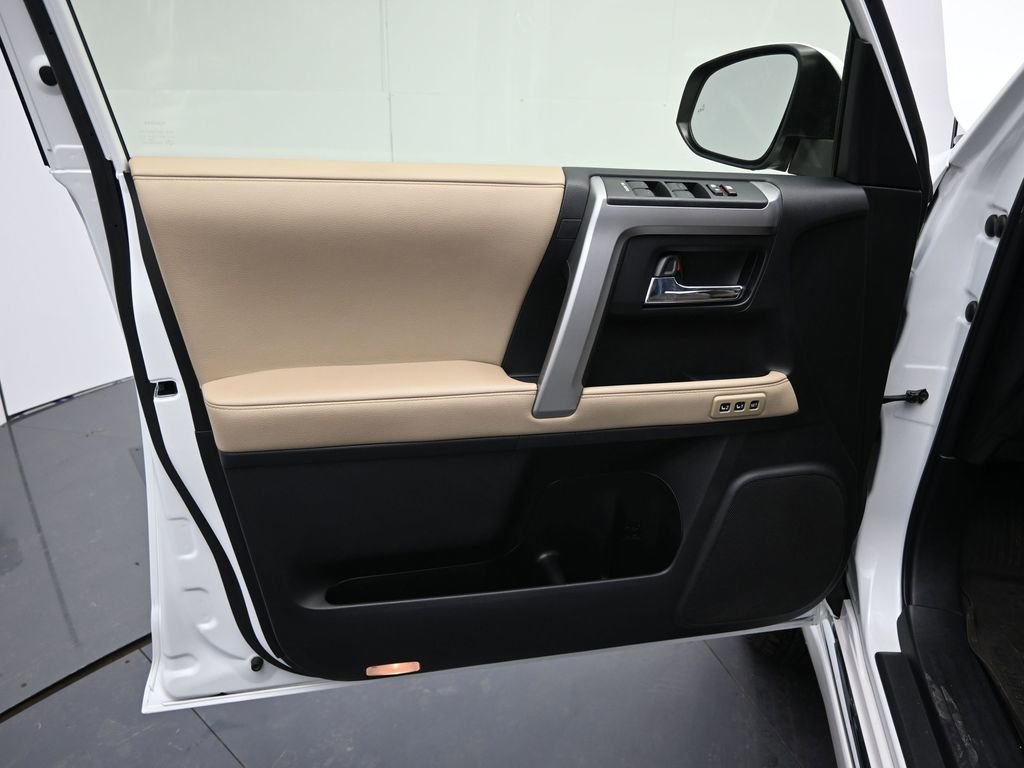 Used 2024 Toyota 4Runner Limited image 16
