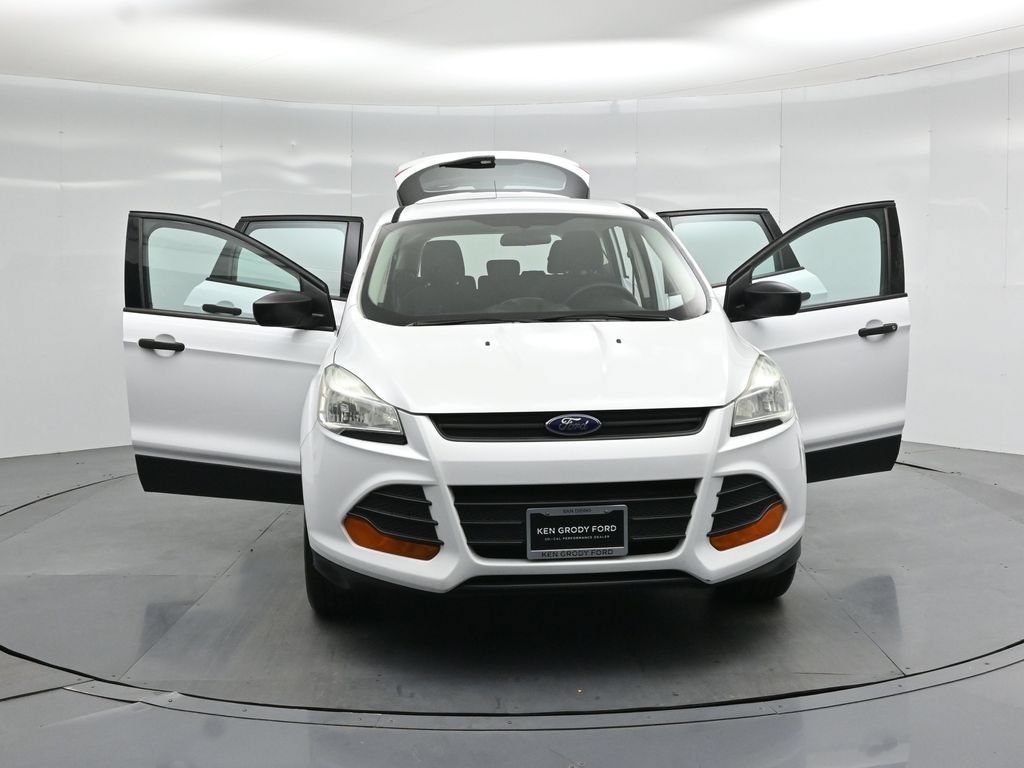 Used 2014 Ford Escape S FWD image 28