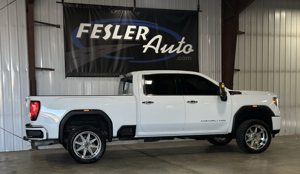 Used 2020 GMC Sierra 2500 Denali w/ Denali Ultimate Package image 11