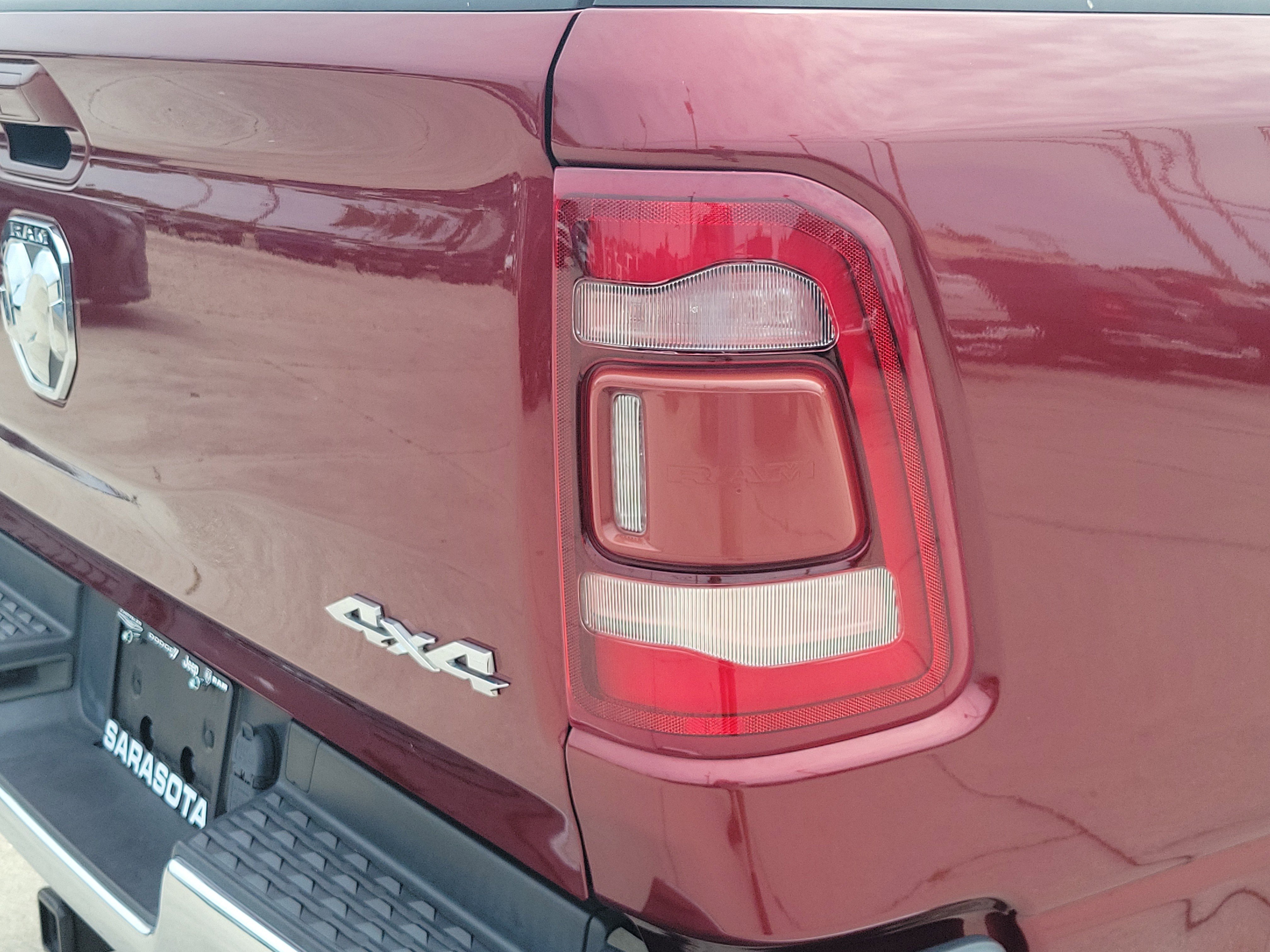 Used 2023 RAM 1500 Laramie AWD/4WD image 11