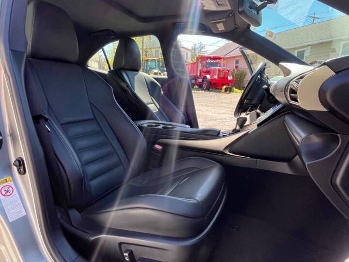 Used 2016 Lexus IS 350 AWD w/ F Sport Package image 3