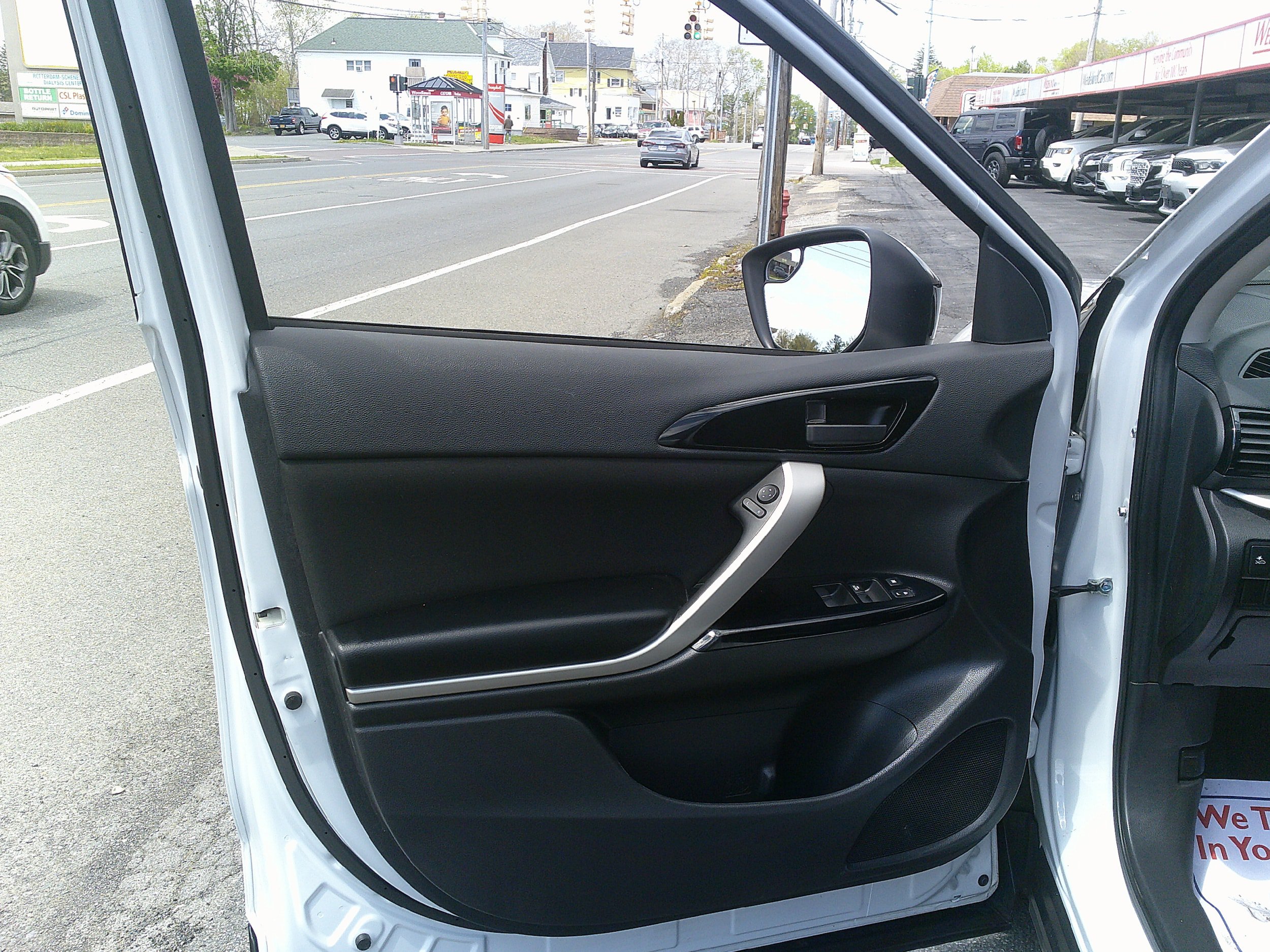 Used 2023 Mitsubishi Eclipse Cross SE AWD/4WD image 14