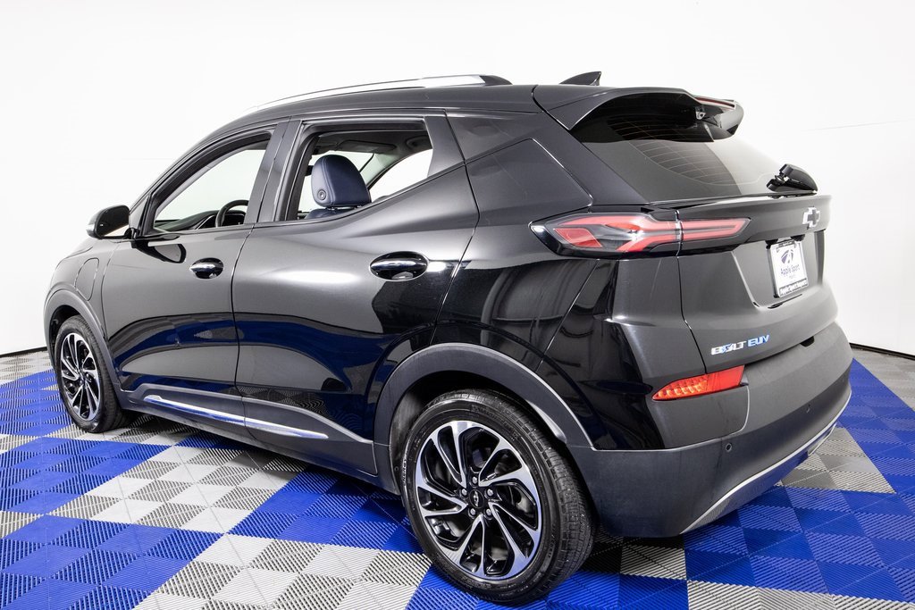 Used 2022 Chevrolet Bolt EUV Premier image 7