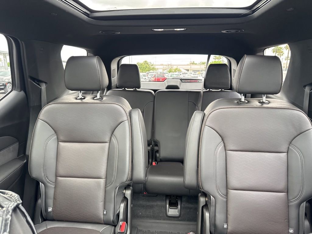 Used 2022 Chevrolet Traverse High Country w/ LPO, Floor Liner Package image 29