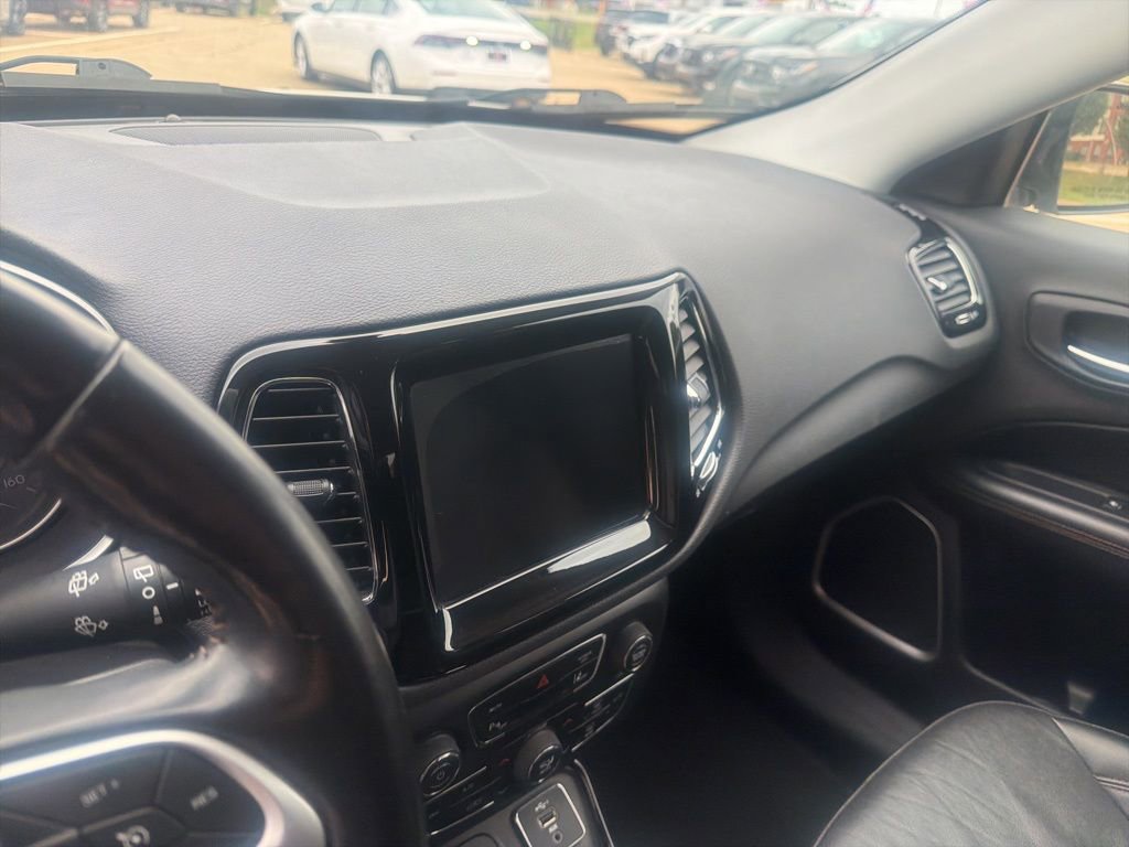 Used 2021 Jeep Compass Limited AWD/4WD image 21