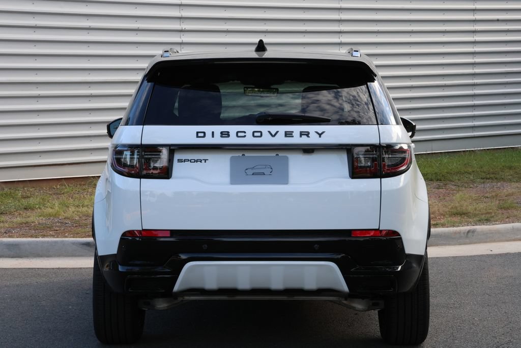 New 2026 Land Rover Discovery Sport Landmark AWD/4WD image 3