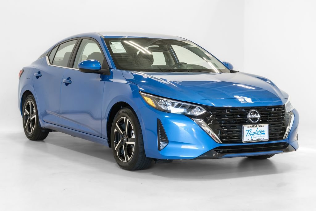Used 2025 Nissan Sentra SV FWD image 5
