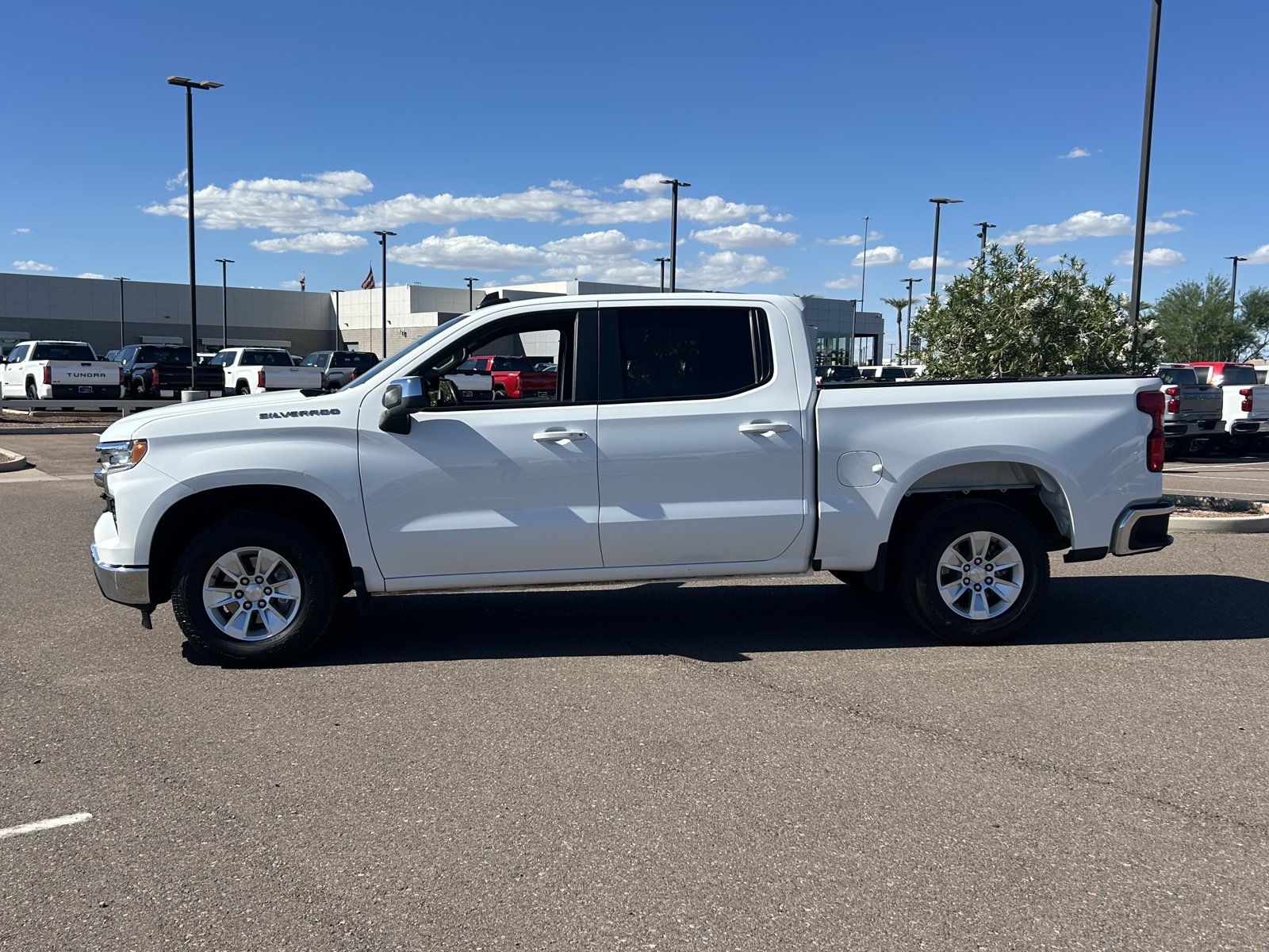 Certified 2025 Chevrolet Silverado 1500 LT RWD image 2