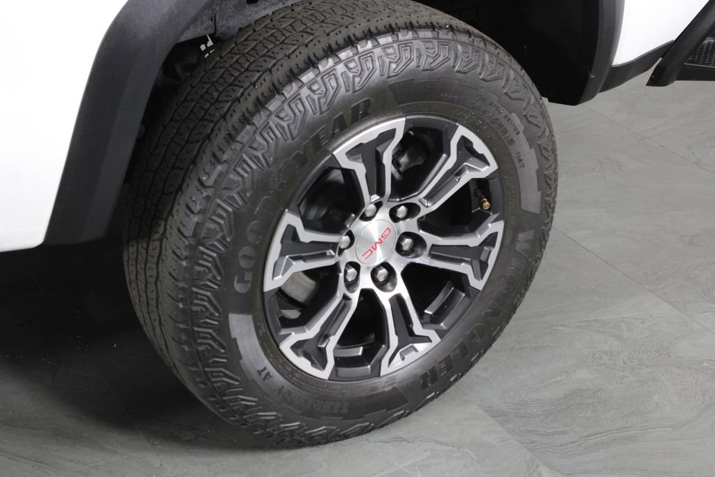 Used 2023 GMC Canyon AT4 w/ Canyon Safety Plus Package image 11
