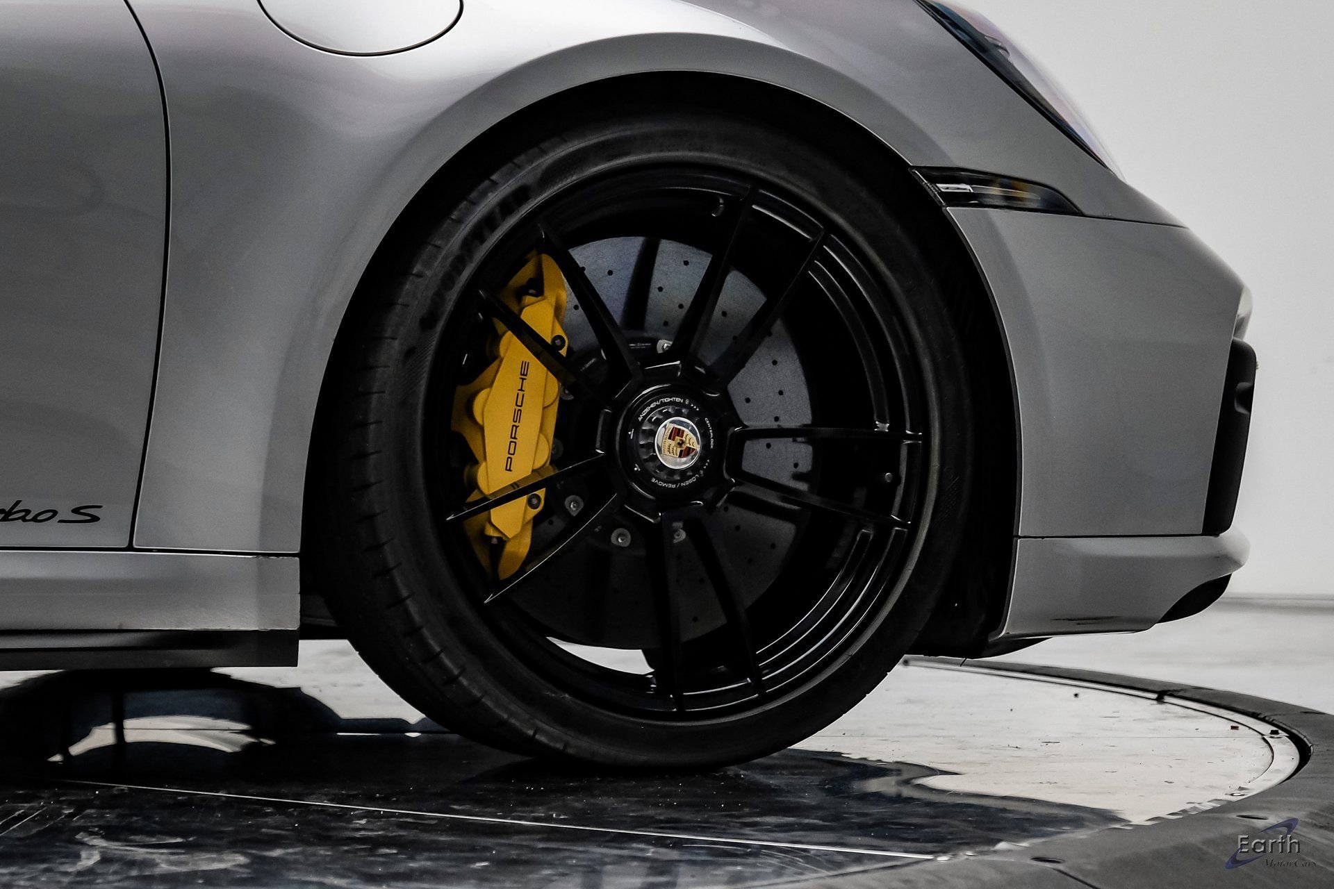 Used 2021 Porsche 911 Turbo S AWD/4WD image 94