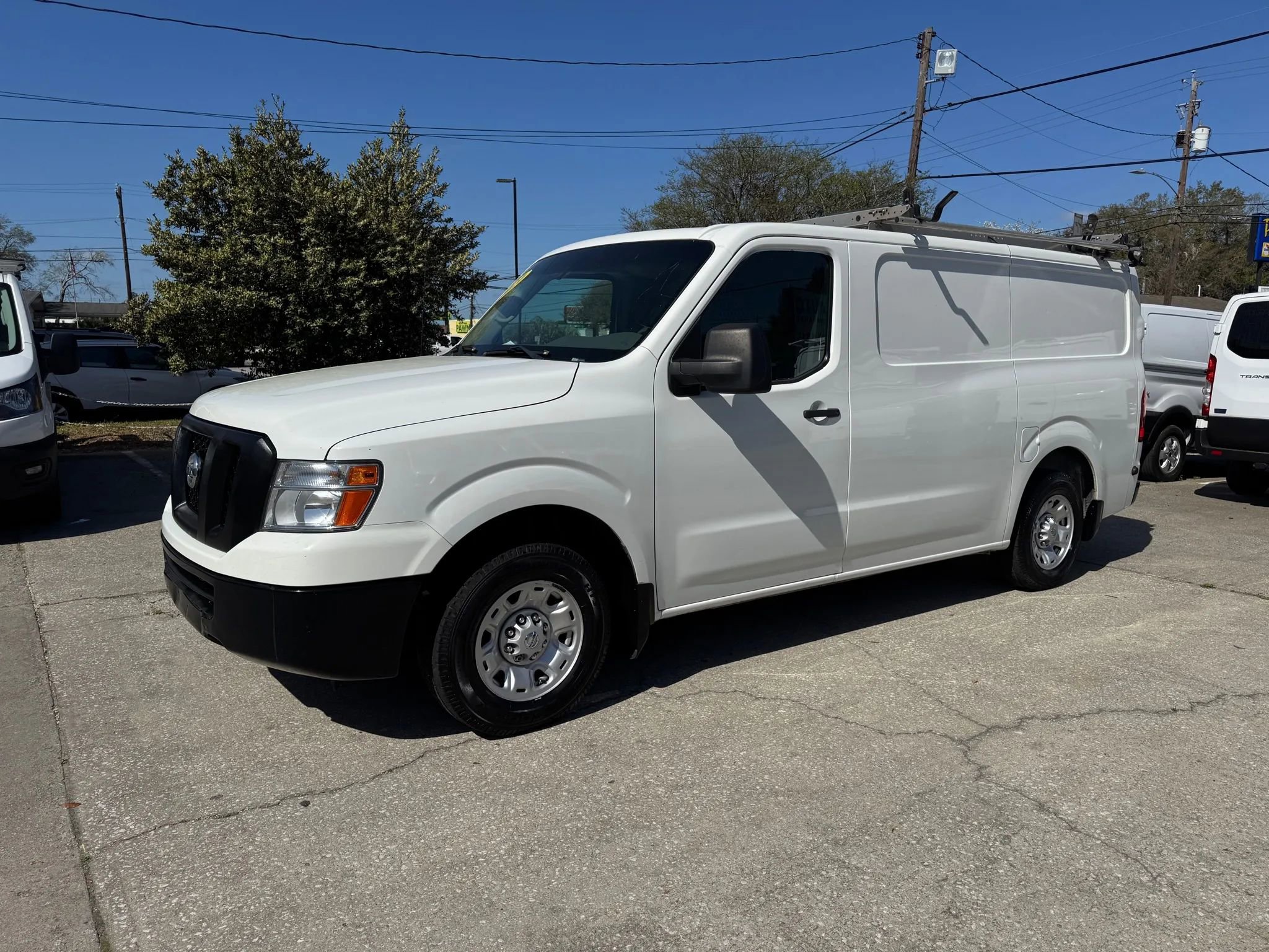 Used 2020 Nissan NV 2500 SV RWD image 4