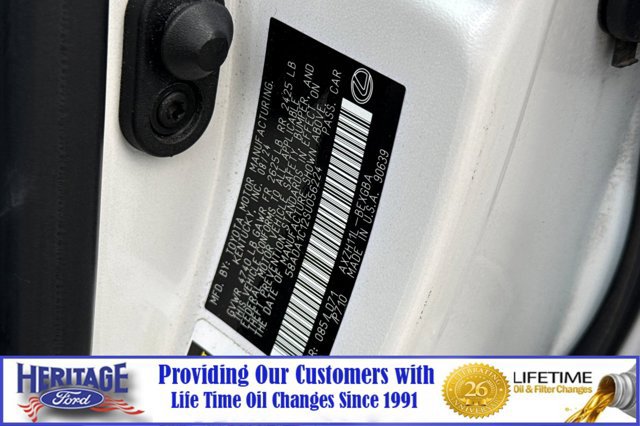 Used 2025 Lexus ES 300h w/ Premium Package image 29