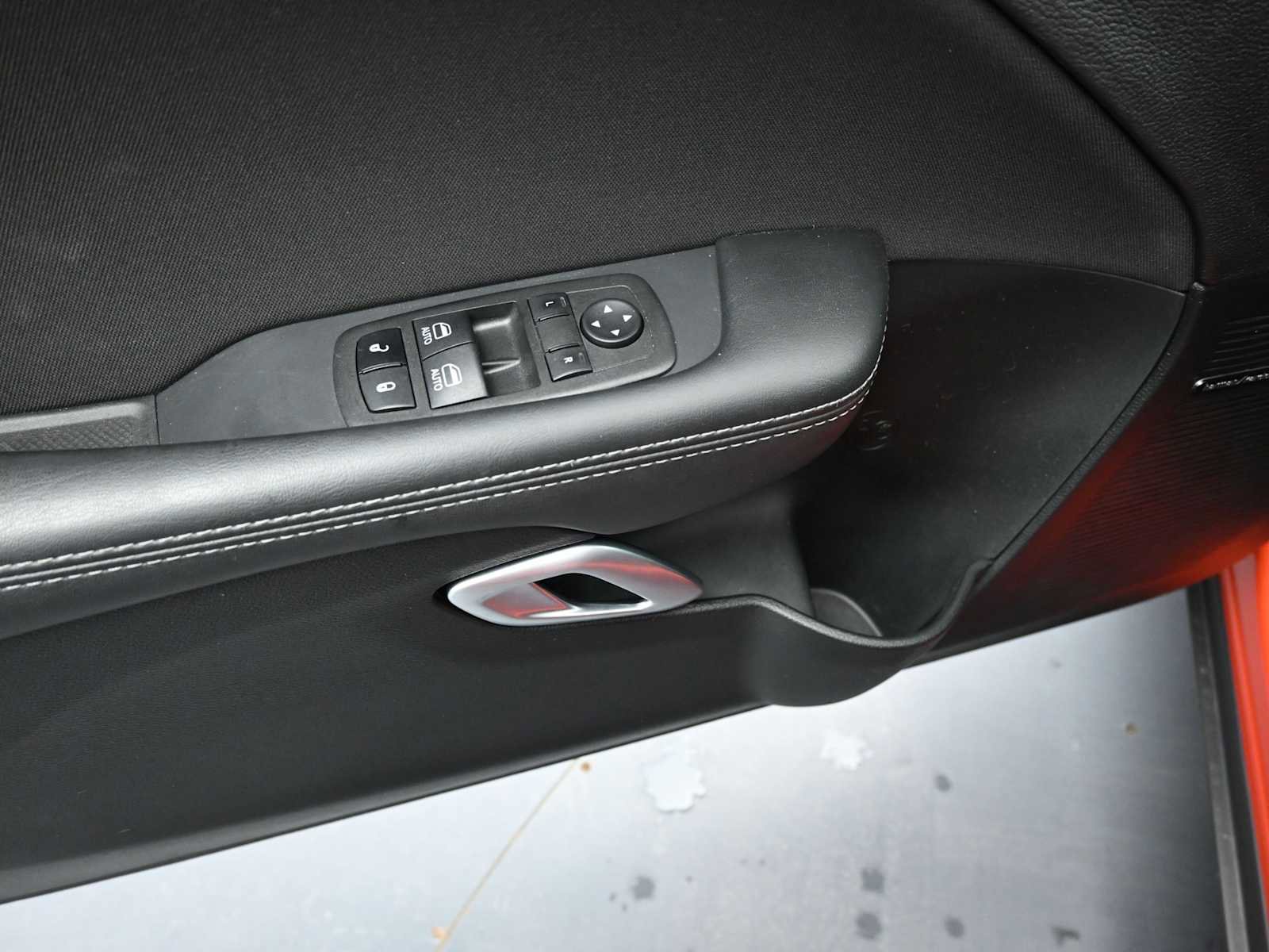 Used 2023 Dodge Challenger R/T image 10