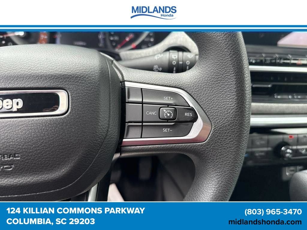 Used 2023 Jeep Compass Sport AWD/4WD image 27