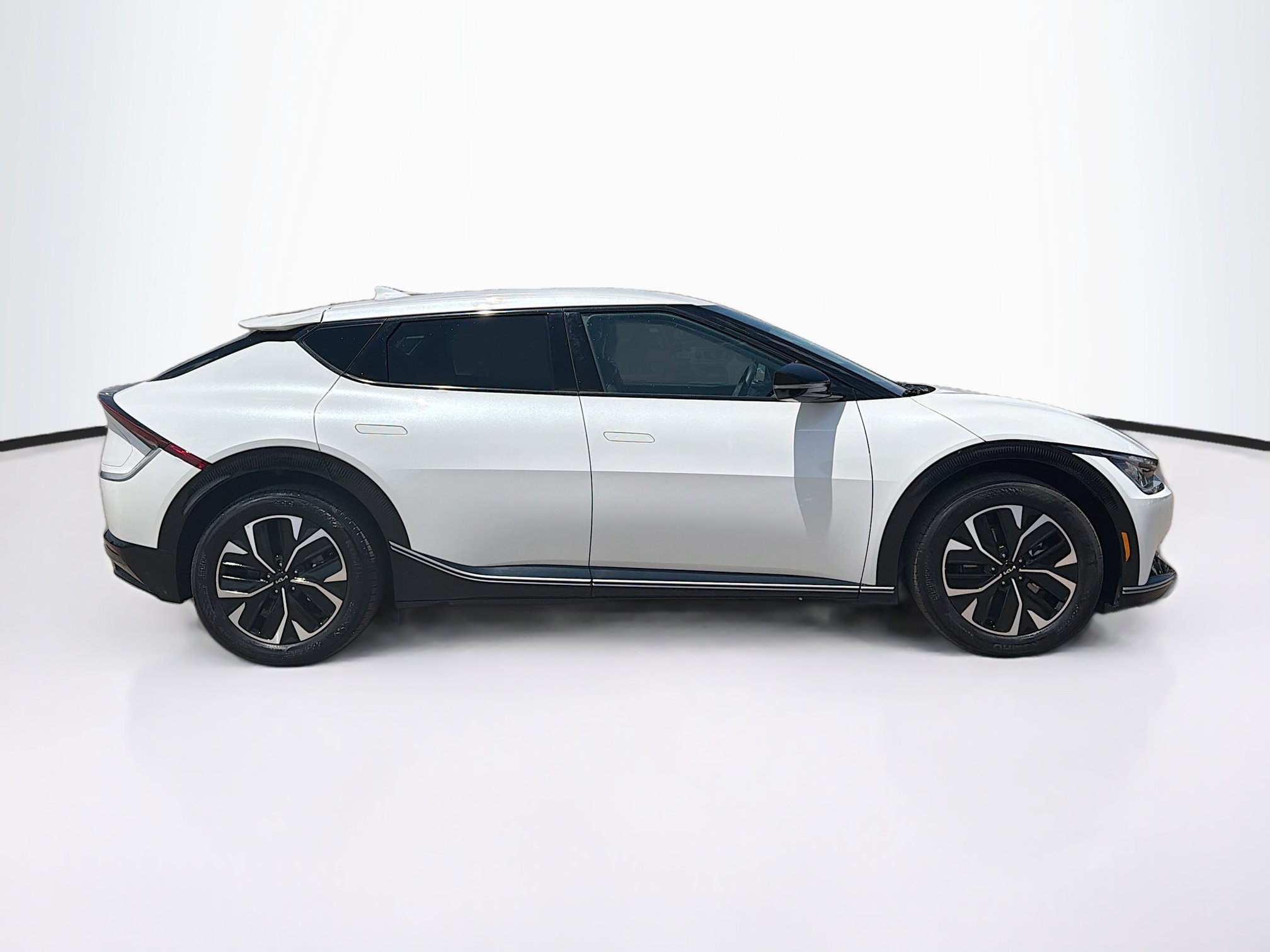Used 2024 Kia EV6 Wind AWD/4WD image 10
