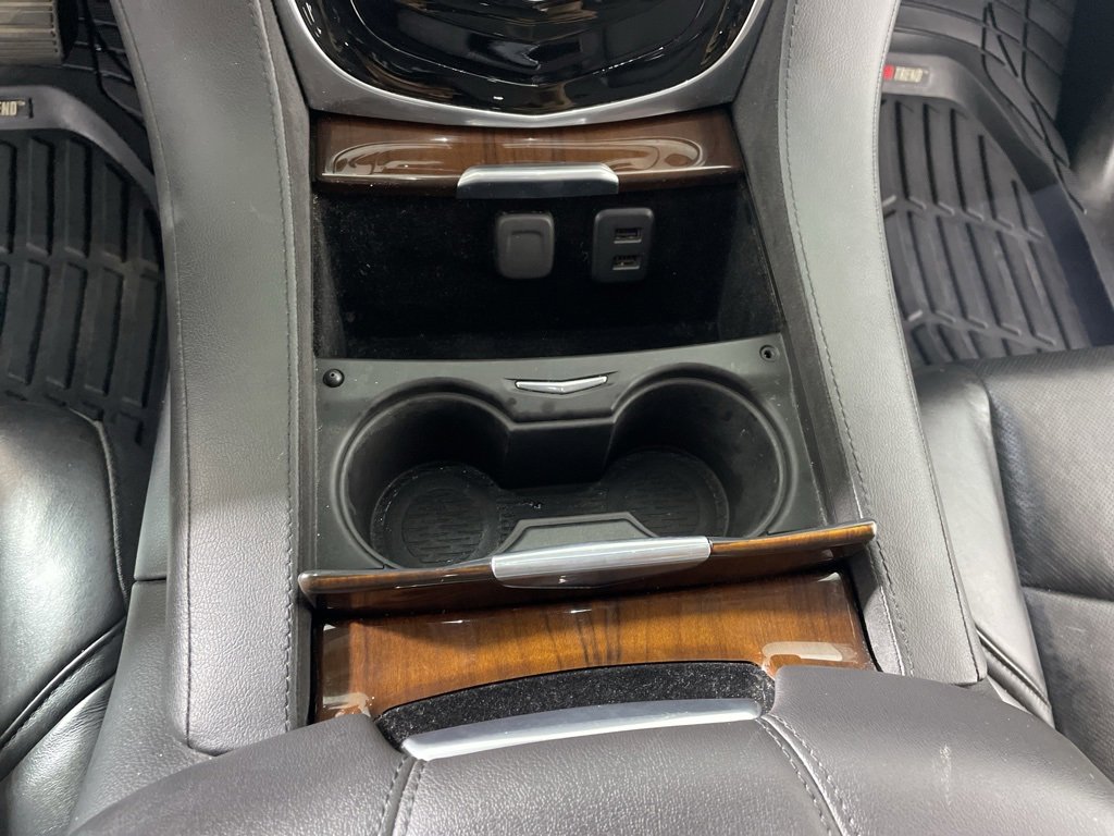 Used 2020 Cadillac Escalade 4WD image 17