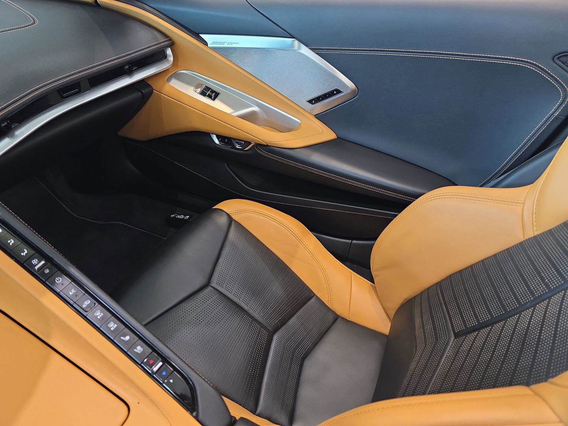 Used 2023 Chevrolet Corvette Z06 image 14