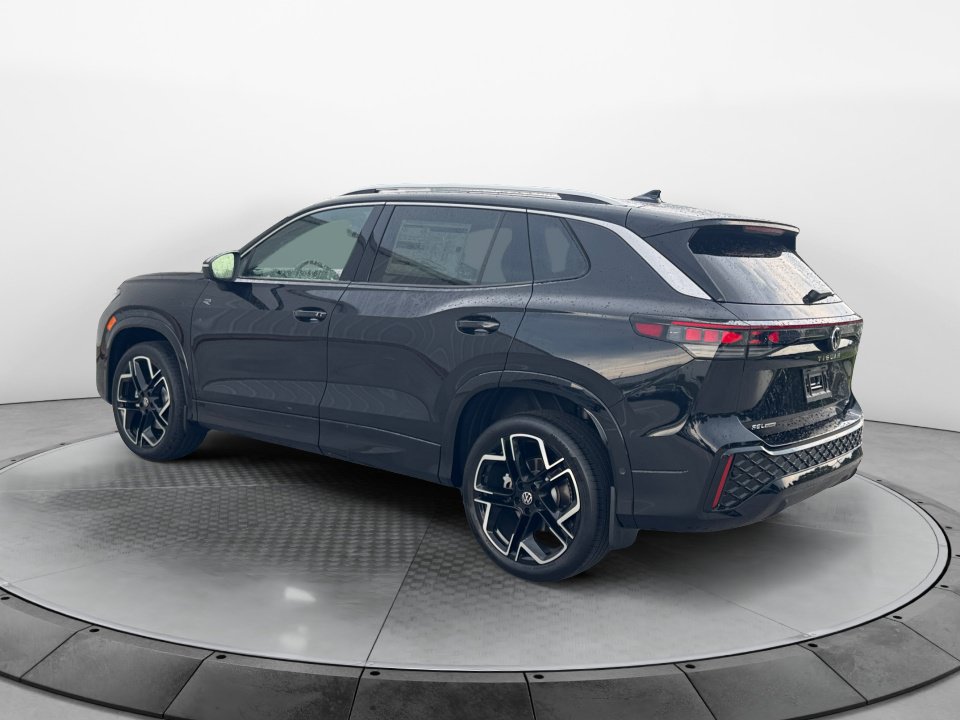 New 2026 Volkswagen Tiguan SEL R-Line AWD/4WD image 5