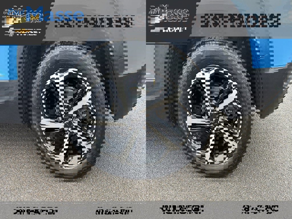 Used 2023 Chevrolet TrailBlazer RS w/ Sun and Liftgate Package image 7