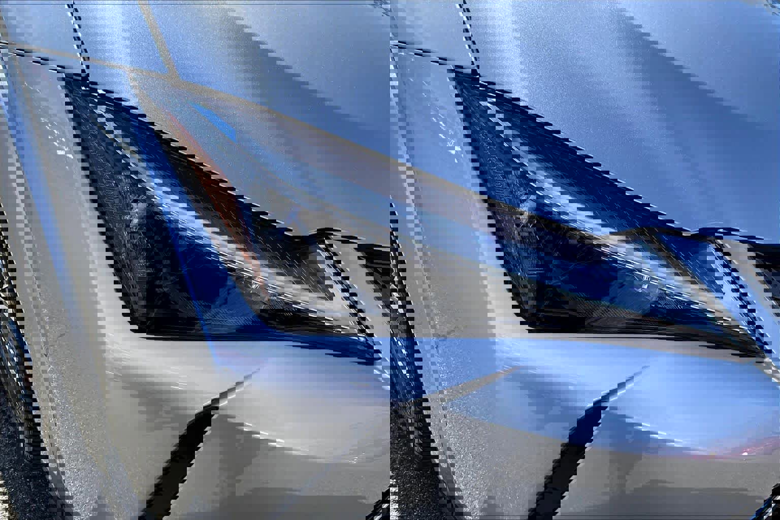 Certified 2025 Lexus UX 300h FWD w/ Accessory Package (Z1) image 26