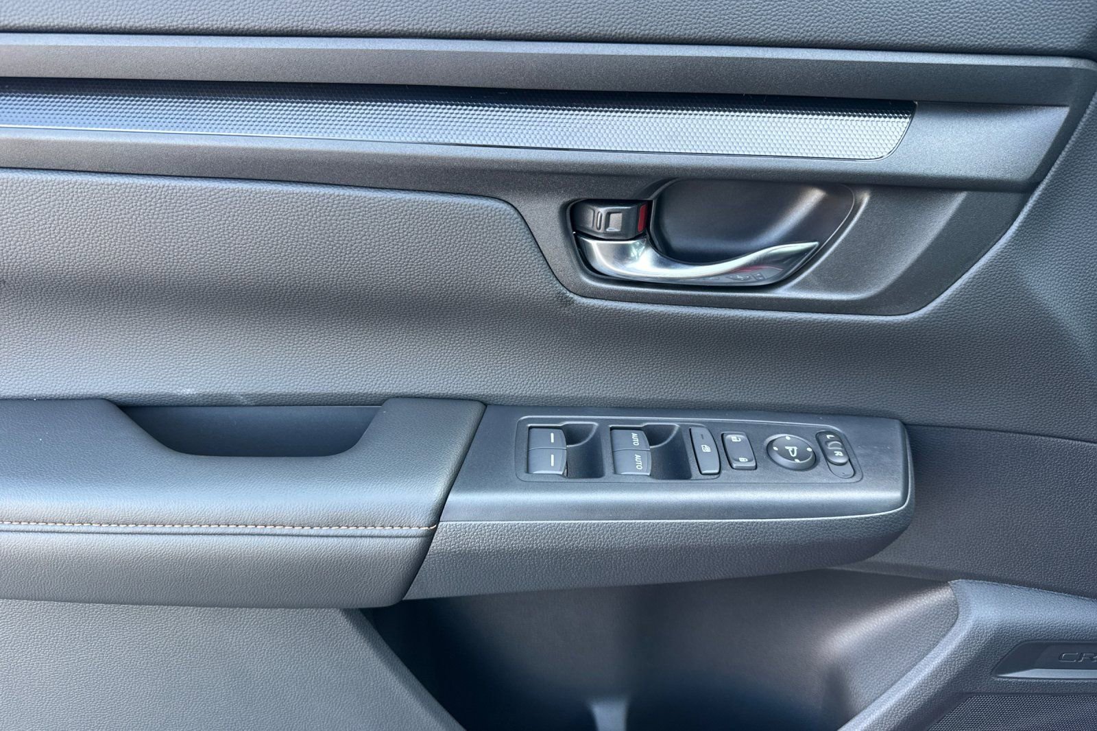 Used 2026 Honda CR-V Sport image 10