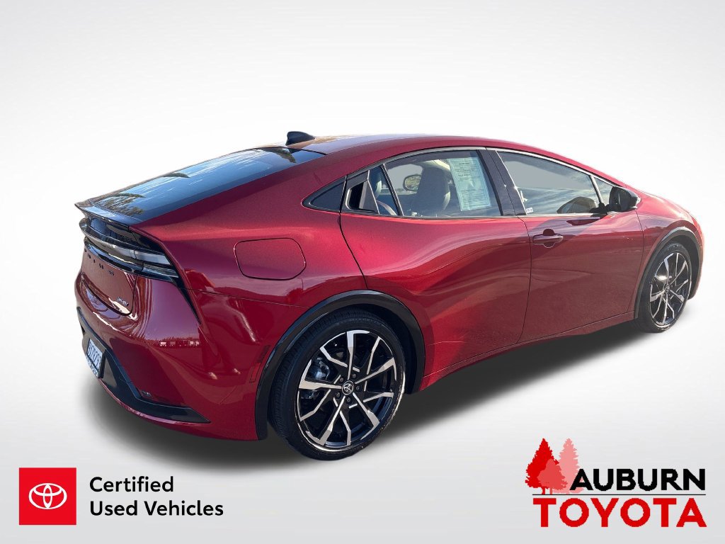 Certified 2026 Toyota Prius Plug-In Hybrid FWD image 6
