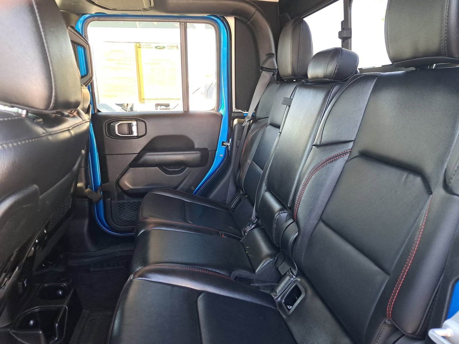 Used 2021 Jeep Gladiator Rubicon image 9