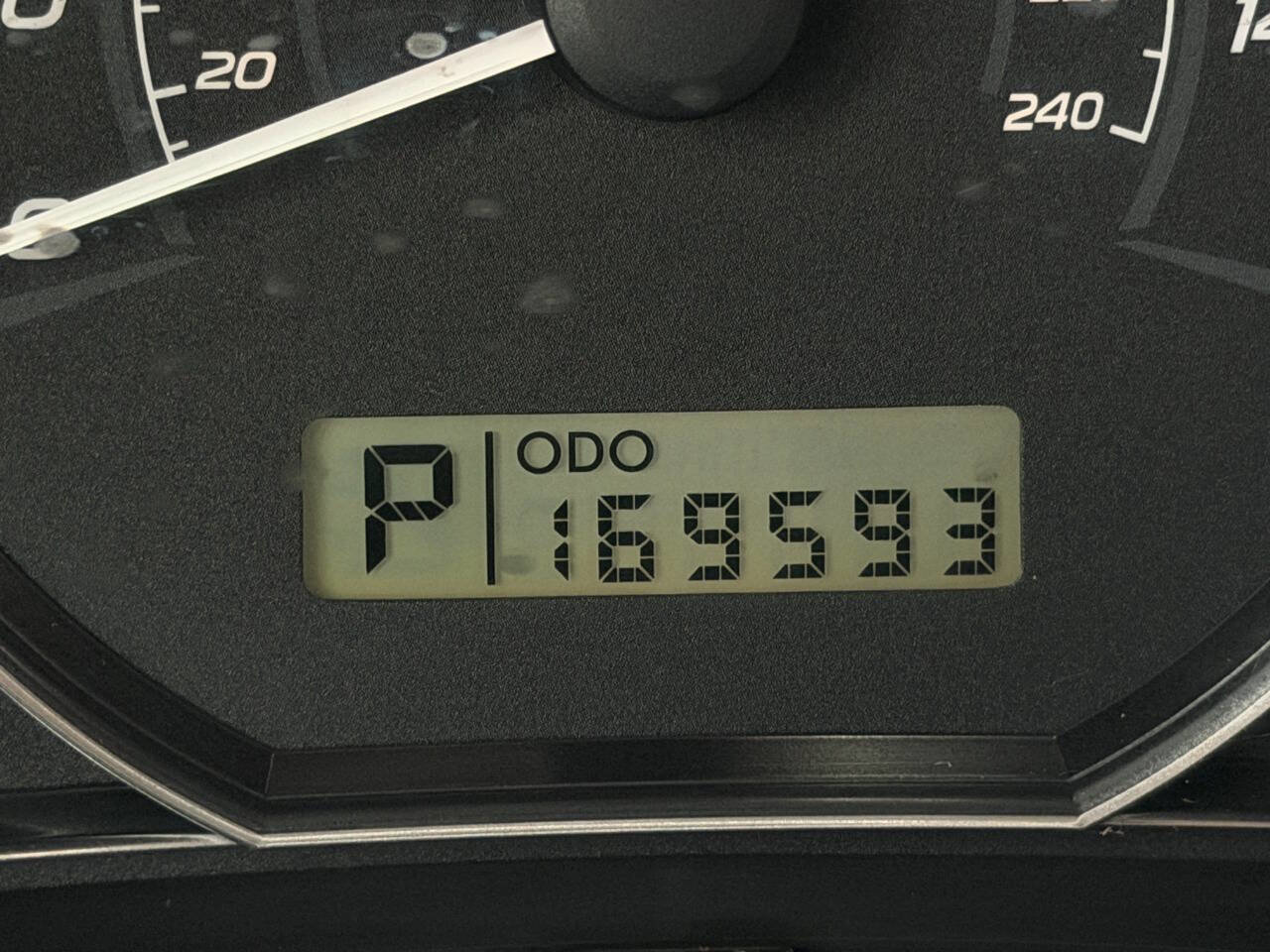 Used 2010 Subaru Forester 2.5X Premium w/ Popular Equipment Group 1A image 48