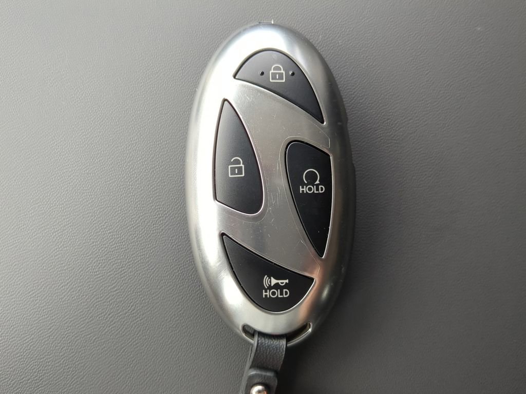 New 2025 Hyundai Santa Fe XRT image 29