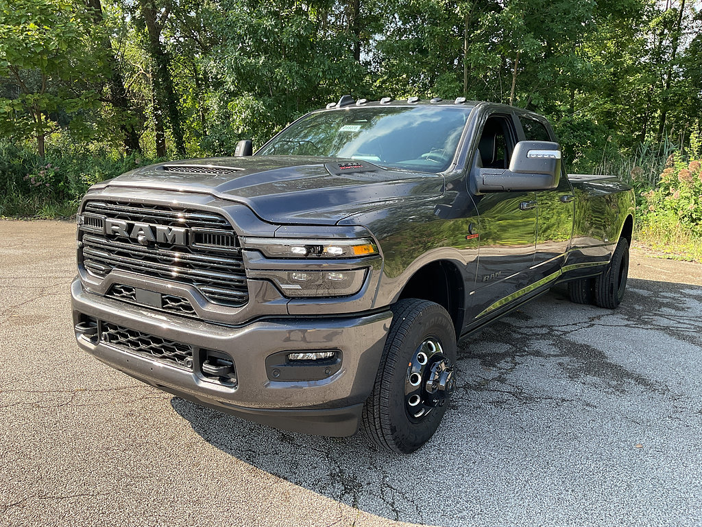 New 2027 RAM 3500 Laramie w/ Night Edition AWD/4WD image 3