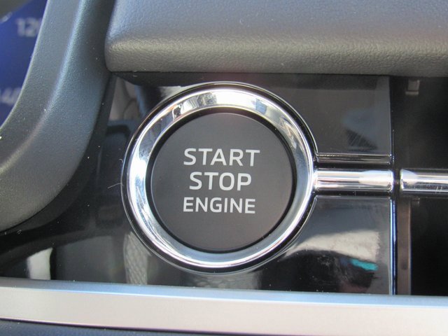 New 2025 Mitsubishi Outlander SEL image 19