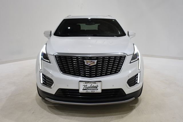 Used 2024 Cadillac XT5 Premium Luxury image 2