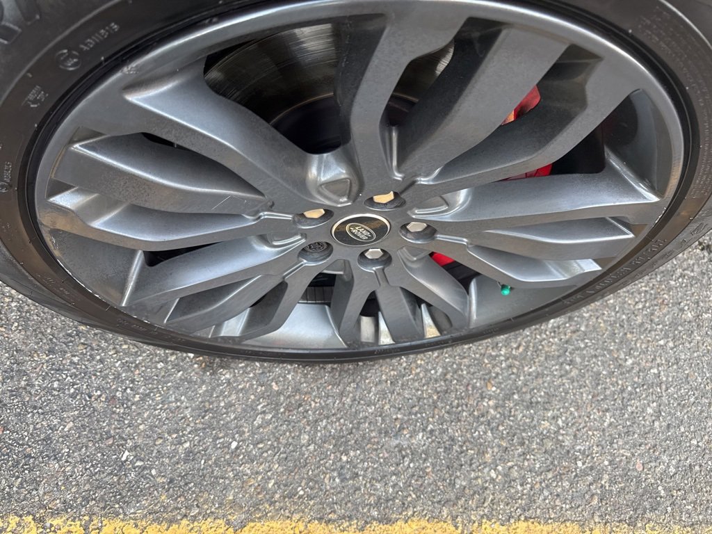 Used 2017 Land Rover Range Rover Sport Supercharged image 2