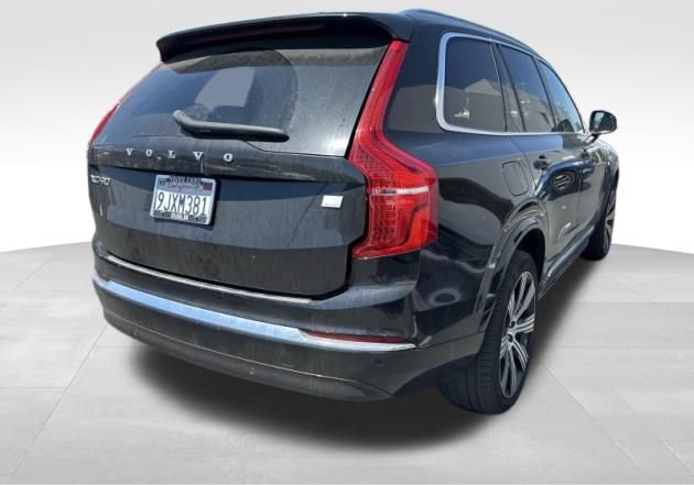 Used 2024 Volvo XC90 T8 Plus w/ Protection Package Premier AWD/4WD image 3