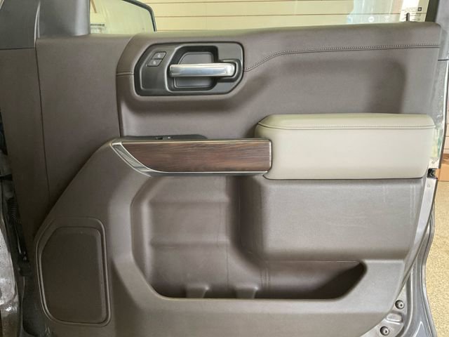 Used 2021 GMC Sierra 1500 SLT w/ X31 Off-Road Package image 21