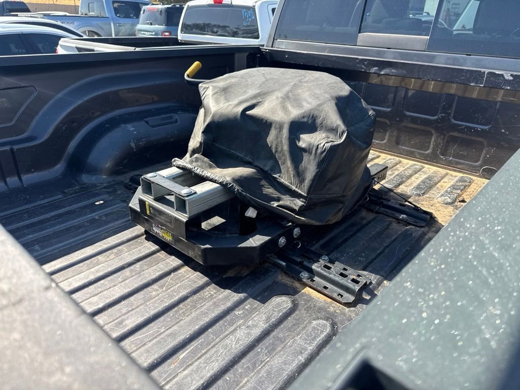 Used 2017 RAM 2500 Big Horn w/ Sport Appearance Group AWD/4WD image 12