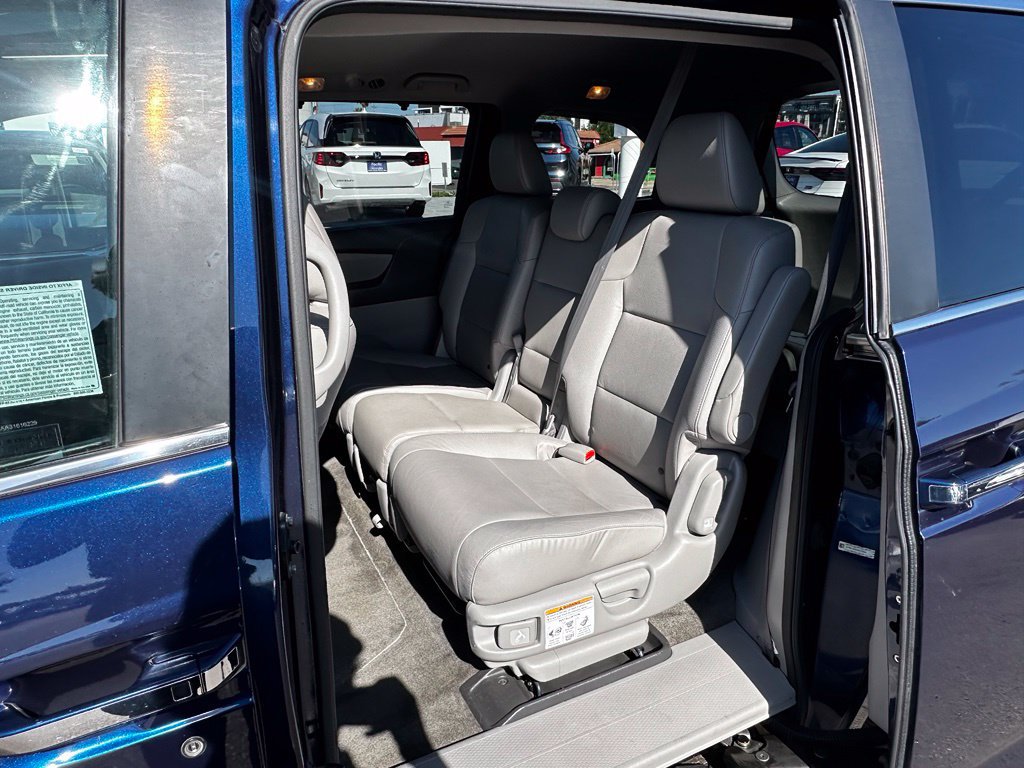 Used 2016 Honda Odyssey EX-L image 23