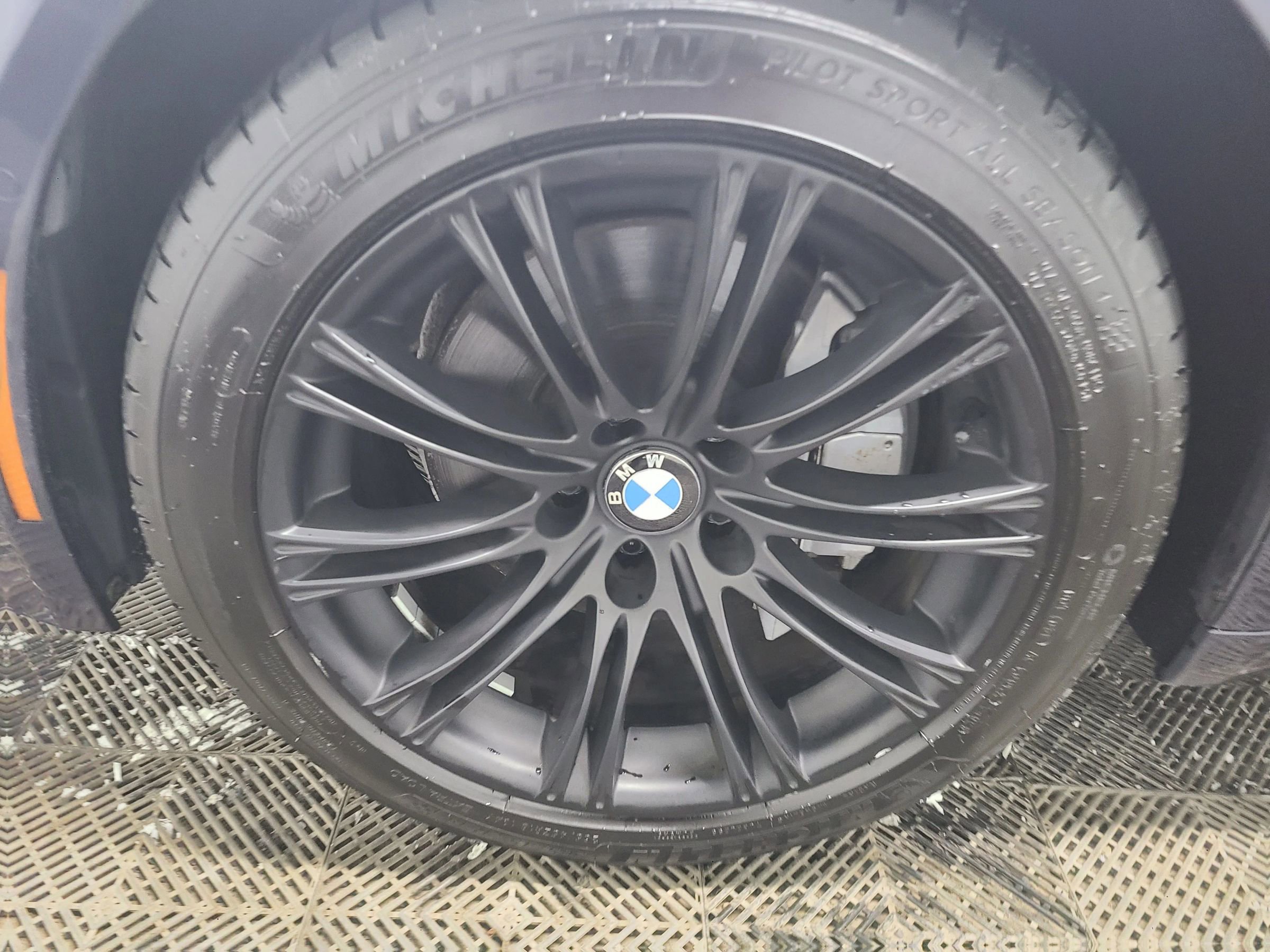 Used 2014 BMW 740Li image 11