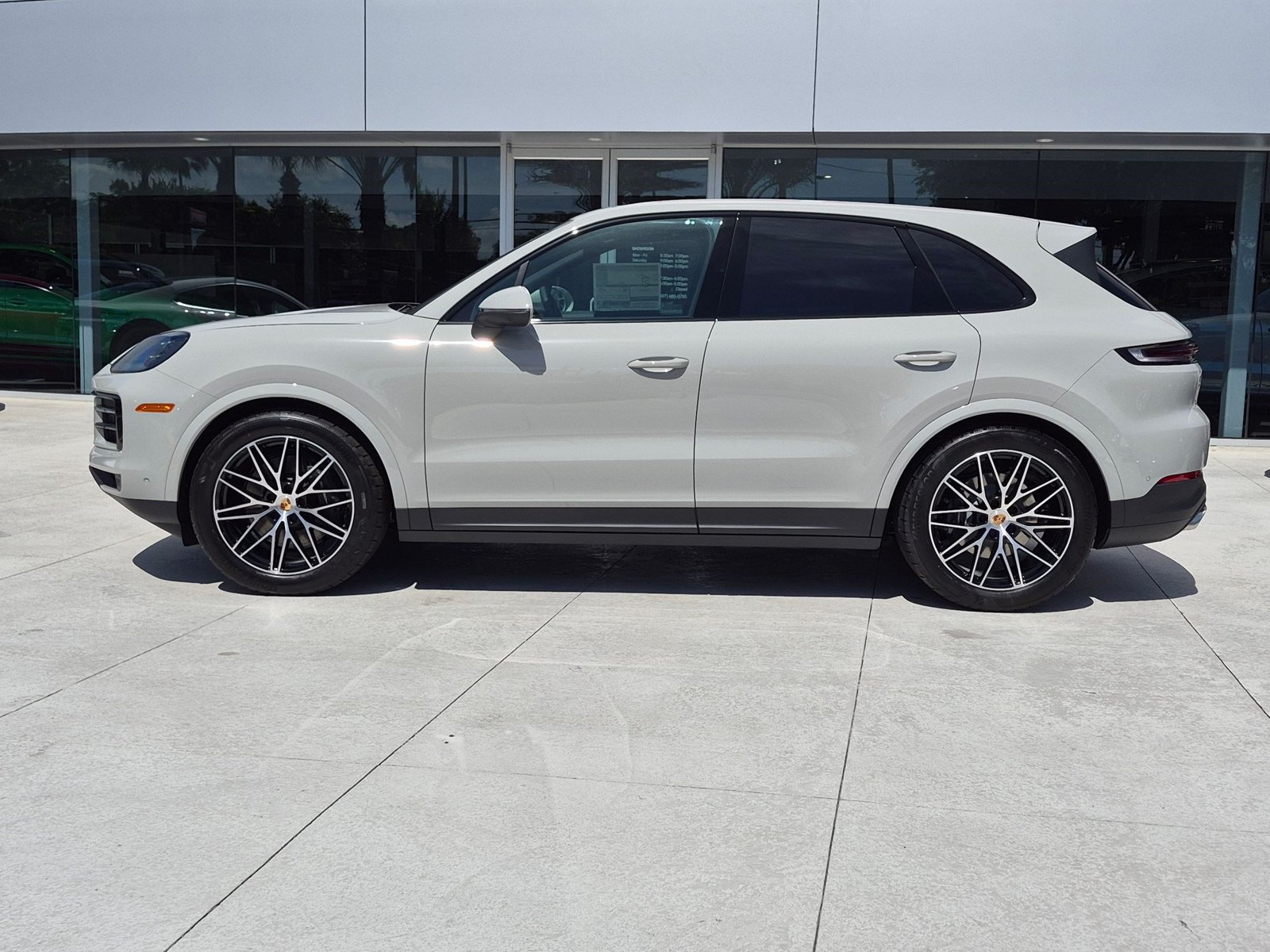 New 2026 Porsche Cayenne AWD/4WD image 2