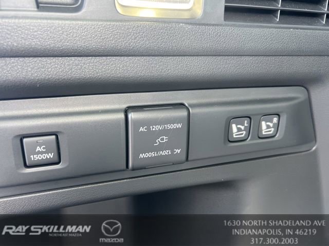 Used 2025 MAZDA CX-70 Plug-In Hybrid w/ Premium Plus AWD/4WD image 29