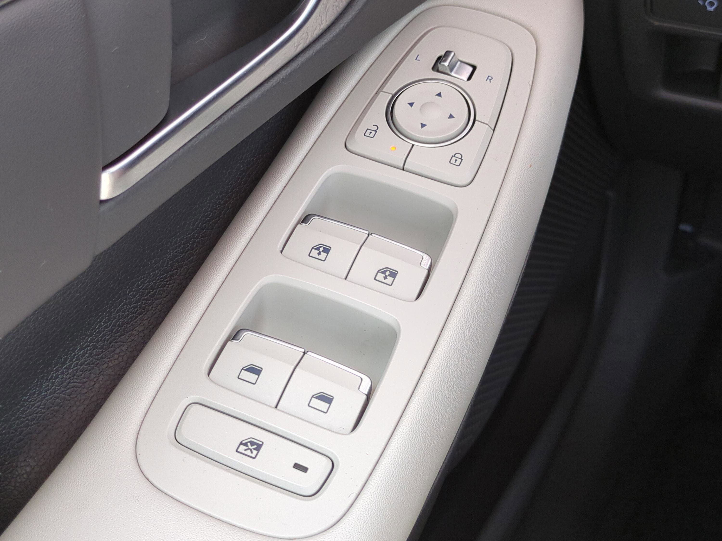 Certified 2025 Hyundai Sonata SEL FWD image 21