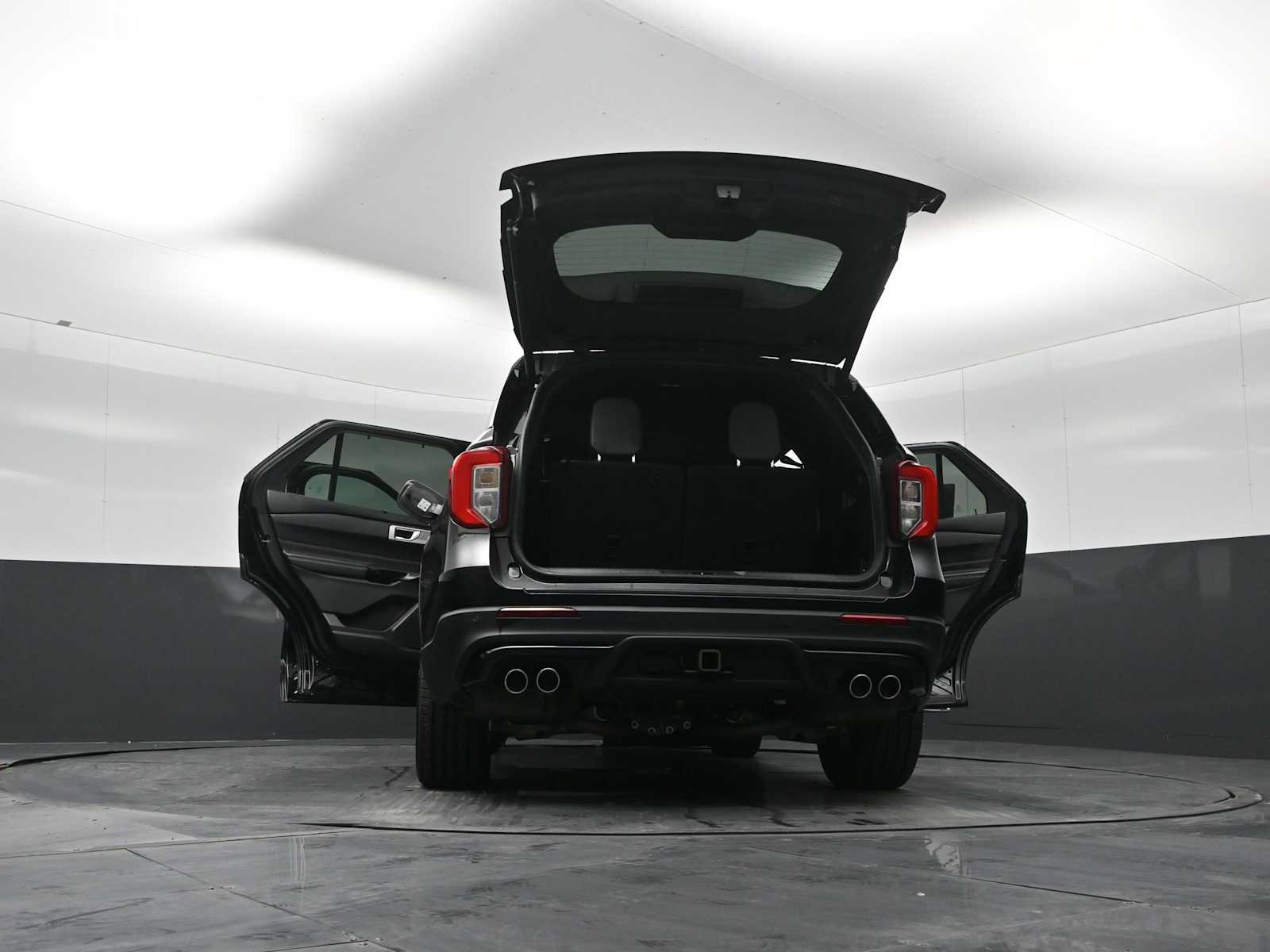 Used 2022 Ford Explorer ST w/ Equipment Group 401A image 30