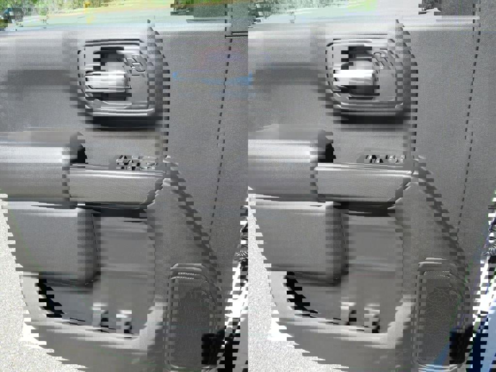 New 2026 GMC Sierra 1500 Pro w/ Pro Value Package image 18