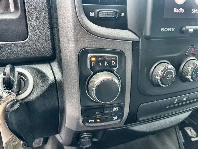 Used 2017 RAM 1500 Express AWD/4WD image 15
