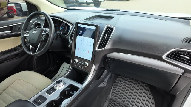 Used 2021 Ford Edge SEL w/ Convenience Package AWD/4WD image 19