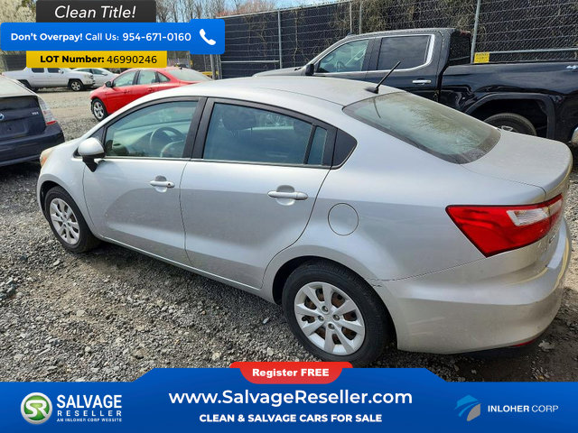 Used 2017 Kia Rio LX image 3