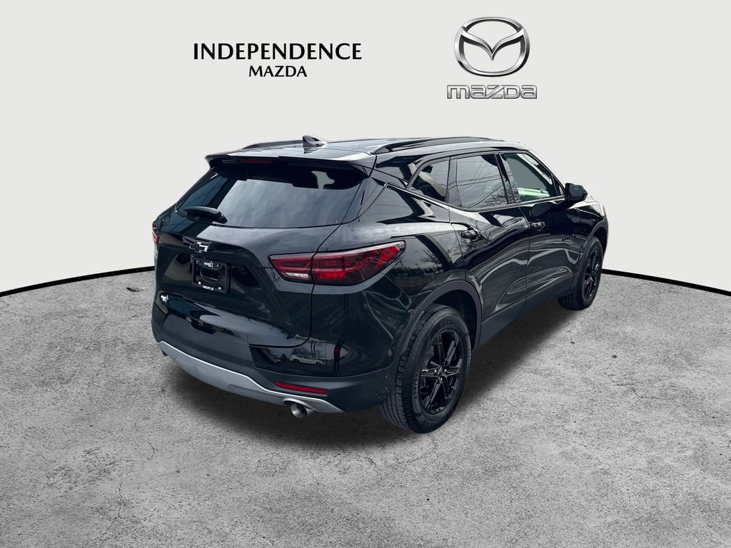 Used 2023 Chevrolet Blazer LT w/ Midnight/Sport Edition image 3