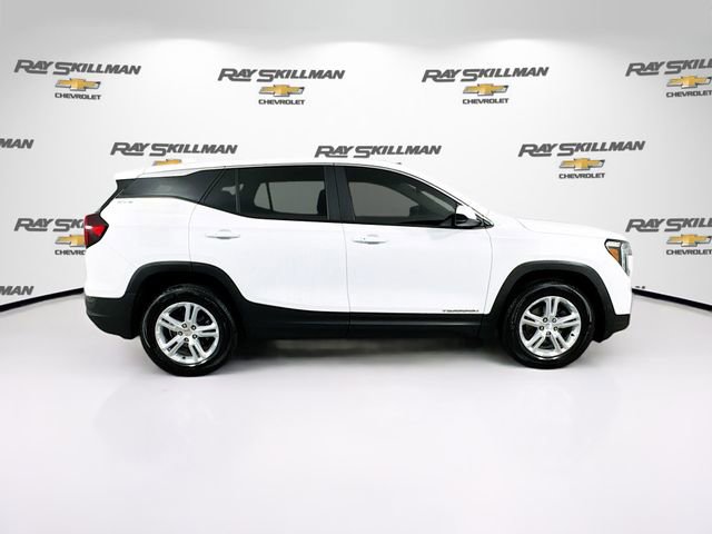 Used 2024 GMC Terrain SLE FWD image 8